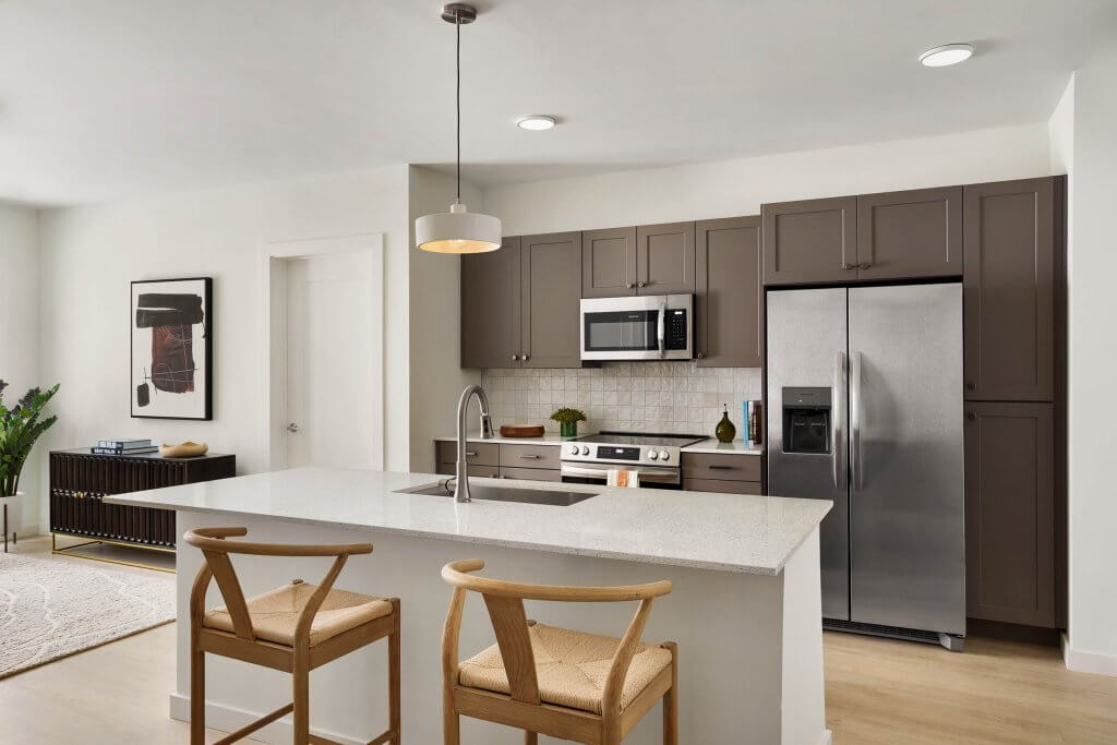 vista apartments 2b2bmodel kitchen 4 2.final .websafe